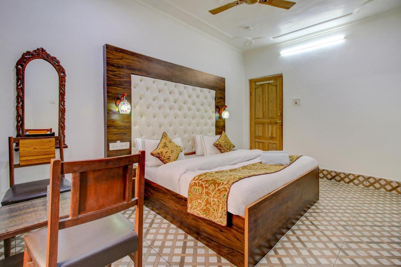 Hotel Royal Hameed Сринагар Экстерьер фото