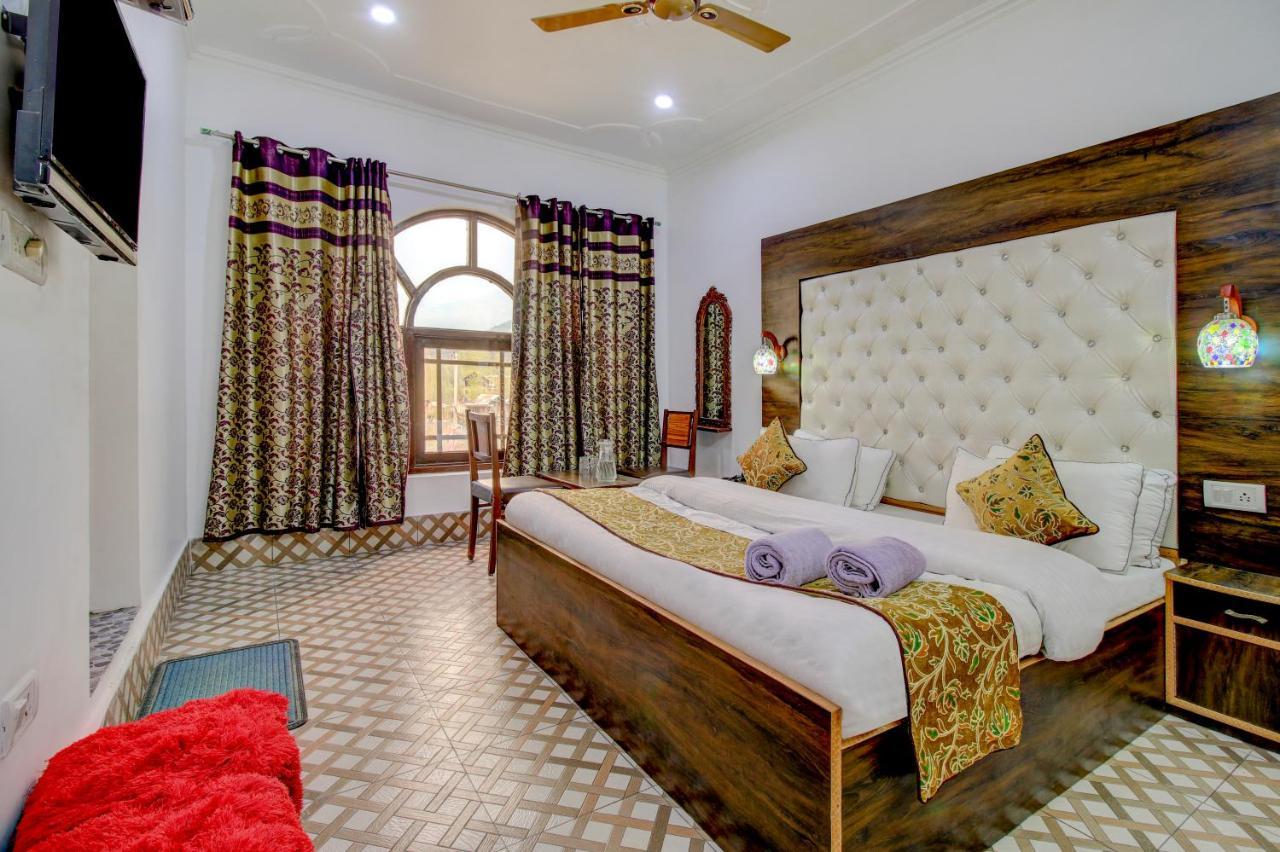 Hotel Royal Hameed Сринагар Экстерьер фото